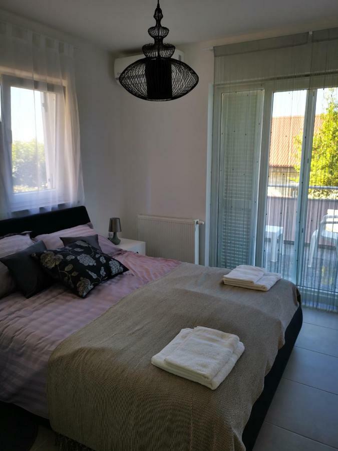 Erna & Inga Apartment ซาวูดริยา ภายนอก รูปภาพ